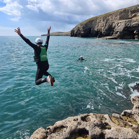 Activities in Dorset | Activities in Swanage | Things to do Dorset | Things to do in Swanage | Activity Days Out | Adventure Activities | Activities near me | adventure things to do | coasteering in dorset | sea kayaking dorset | coasteering near me